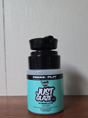 Just Glaze Silkening Fluid - Black/Turquoise